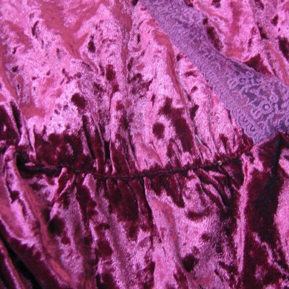 NWT Bloomchic velvet top 14 - Picture 6 of 10